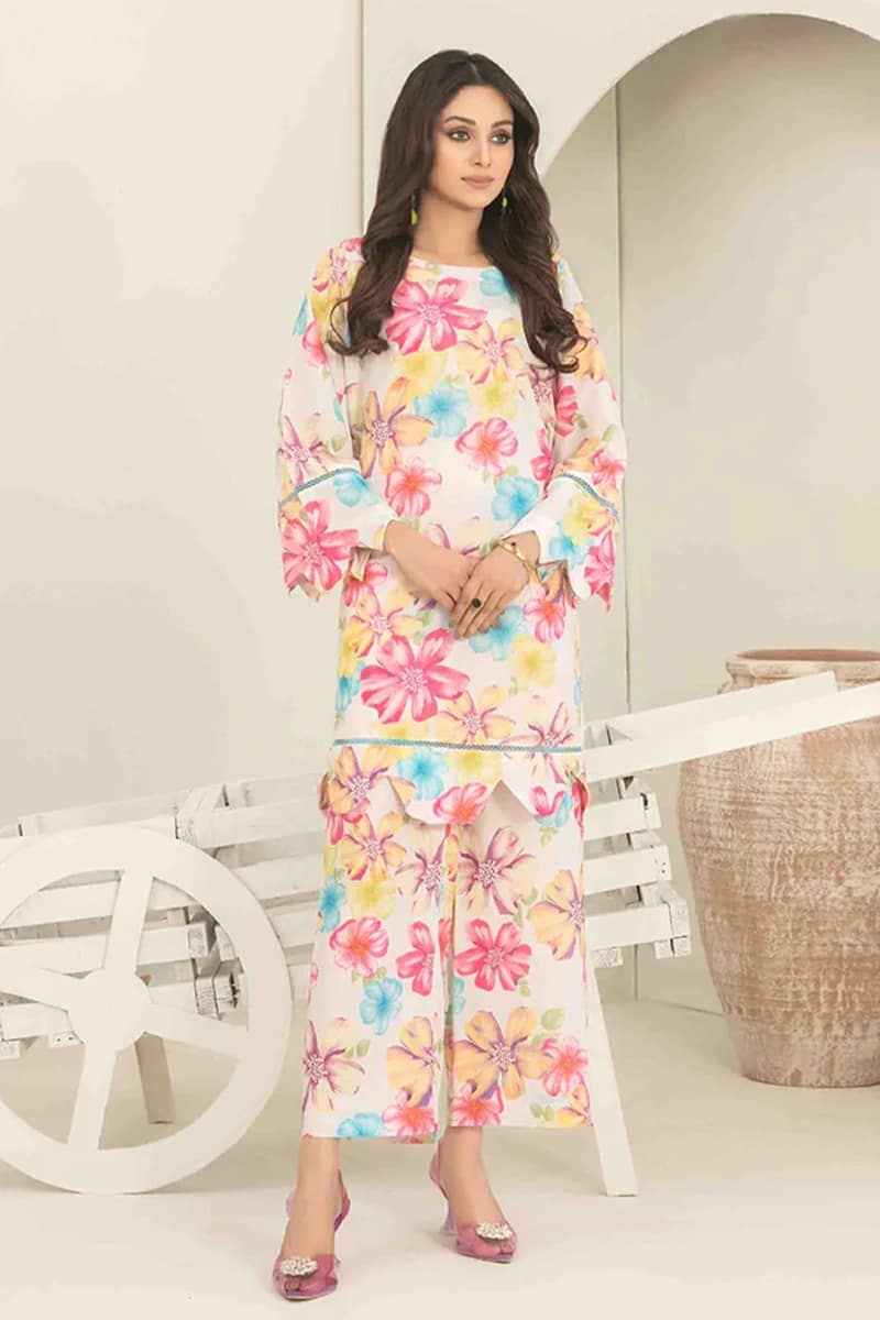 NEW ELEGANT TAWAKKAL MULTICOLOR SWISS LAWN DIGITAL PRINTED 2-PIECE UNSTITCHED SUIT